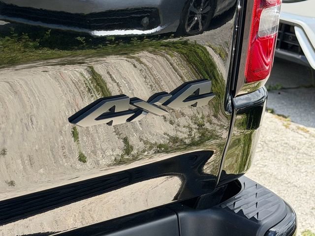 Used 2023 RAM 1500 Limited w/ Night Edition AWD/4WD image 9