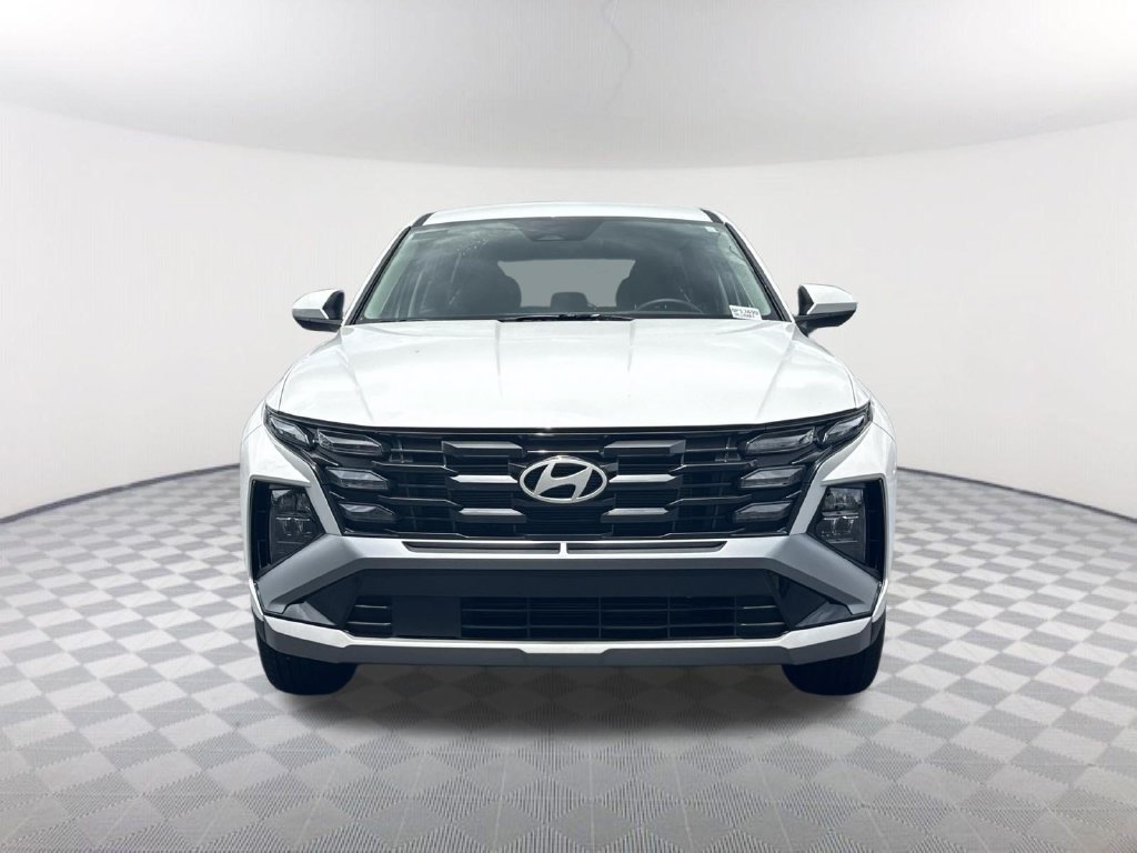 Used 2026 Hyundai Tucson SE AWD/4WD image 2