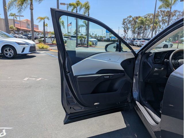New 2026 Lexus RX 450h AWD image 13