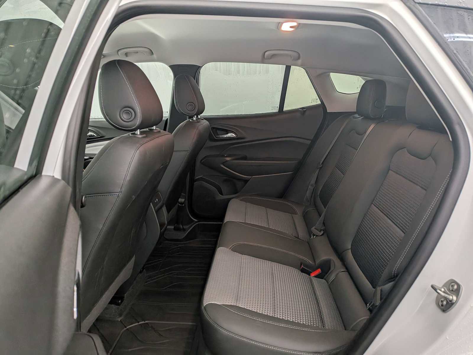 New 2025 Chevrolet Trax LT w/ Driver Confidence Package image 20