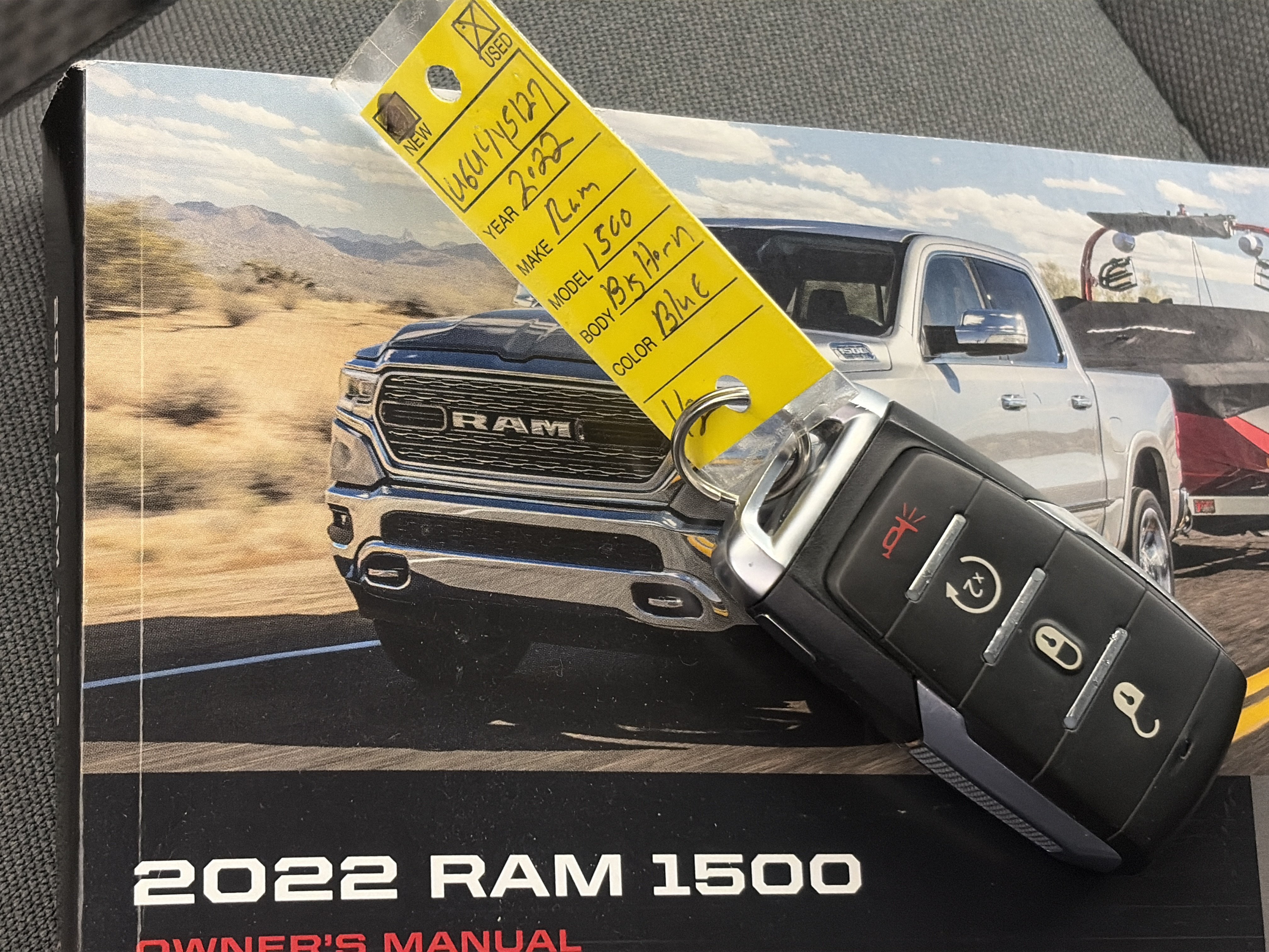 Used 2022 RAM 1500 Big Horn AWD/4WD image 34