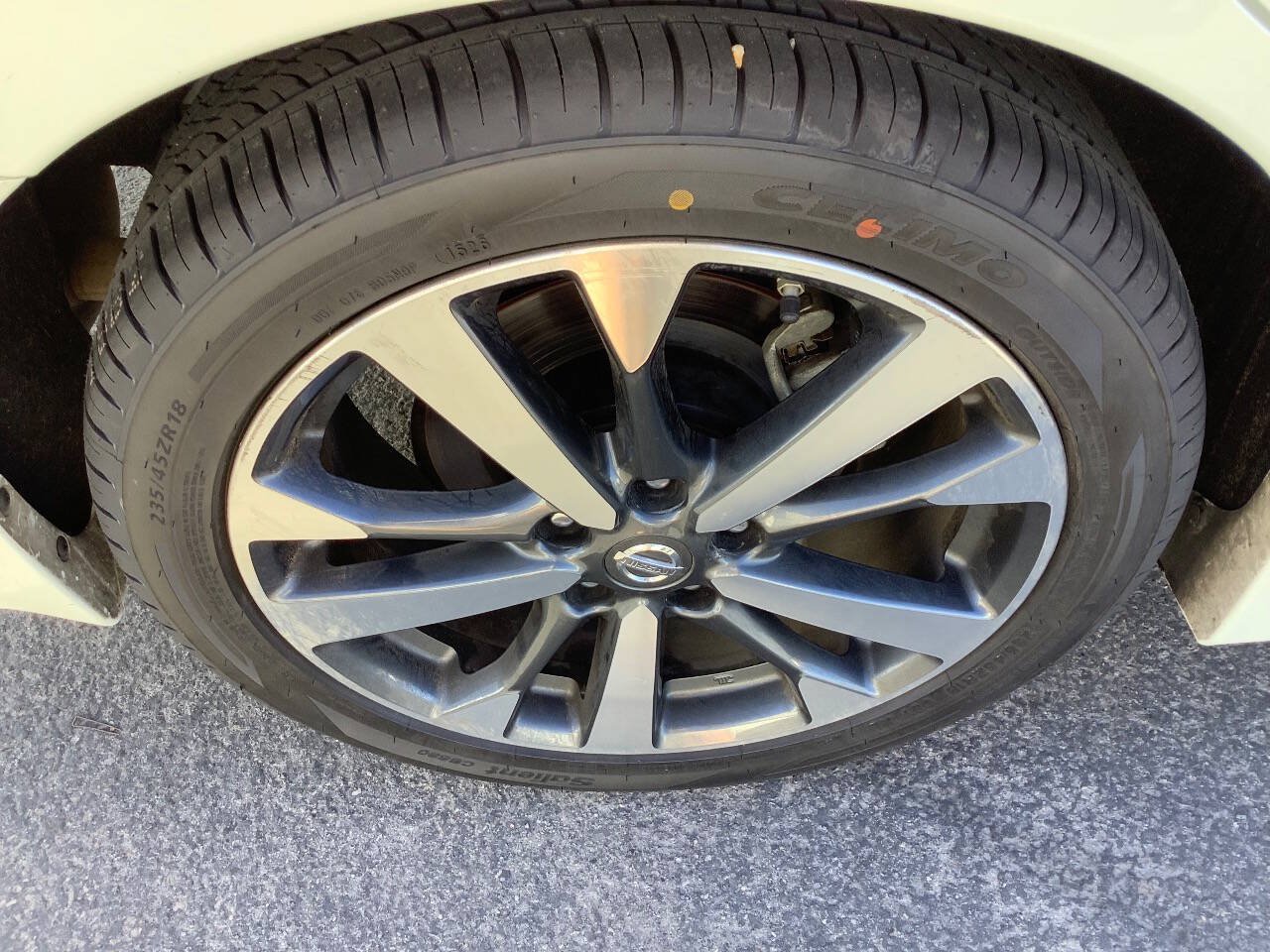 Used 2017 Nissan Altima 3.5 SR FWD image 26