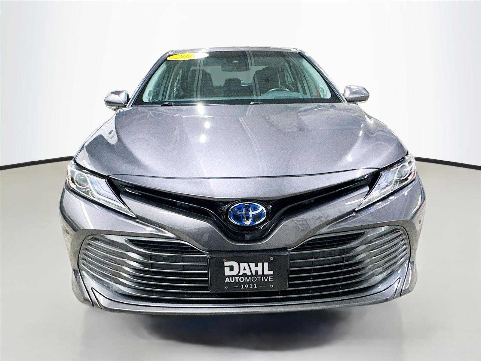 Used 2018 Toyota Camry XLE w/ Audio Package image 2