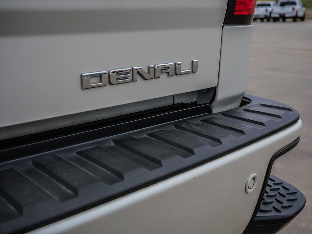 Used 2015 GMC Sierra 1500 Denali w/ Driver Alert Package image 13