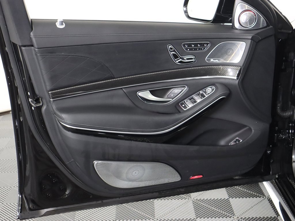 Used 2020 Mercedes-Benz S 63 AMG 4MATIC Sedan image 29
