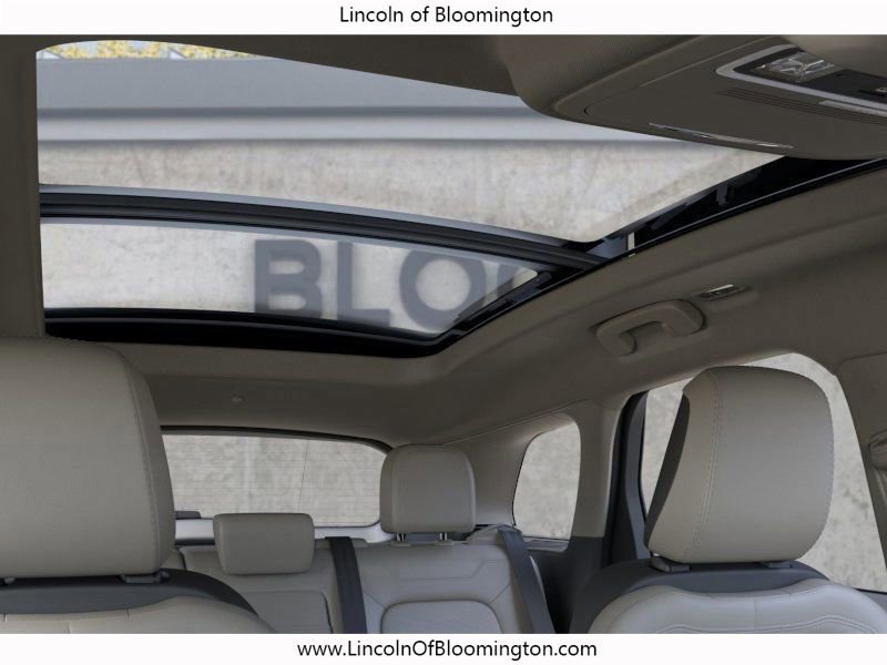 New 2026 Lincoln Corsair Premiere image 24