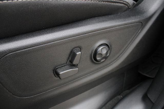 Used 2021 RAM 1500 Big Horn AWD/4WD image 3