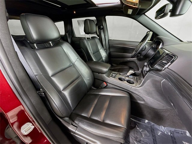 Used 2021 Jeep Grand Cherokee Limited w/ Sun & Sound Group image 30