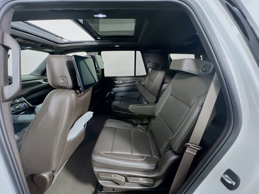 Certified 2024 GMC Yukon Denali w/ Denali Reserve Package AWD/4WD image 25