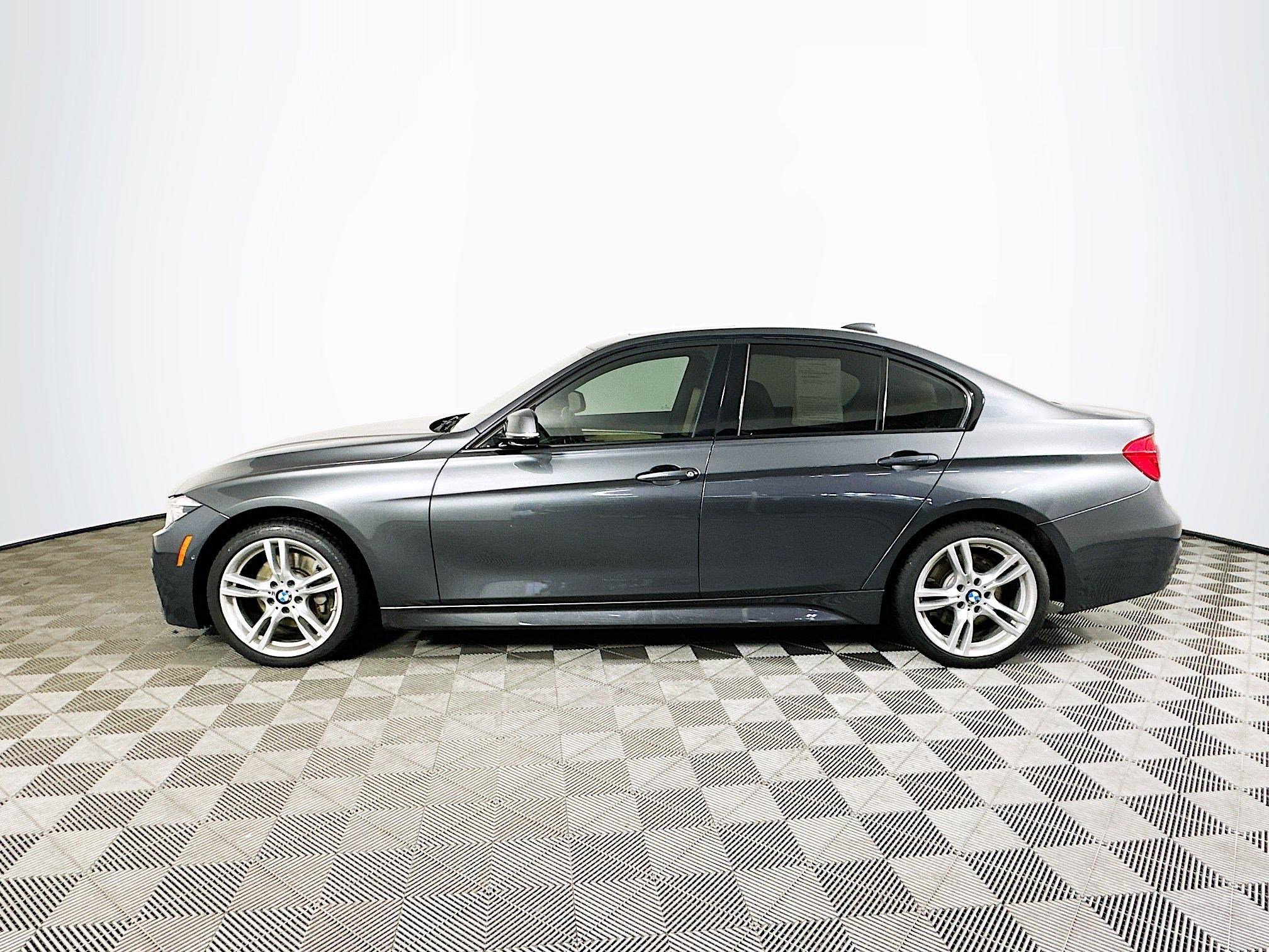 Used 2017 BMW 340i xDrive Sedan image 4