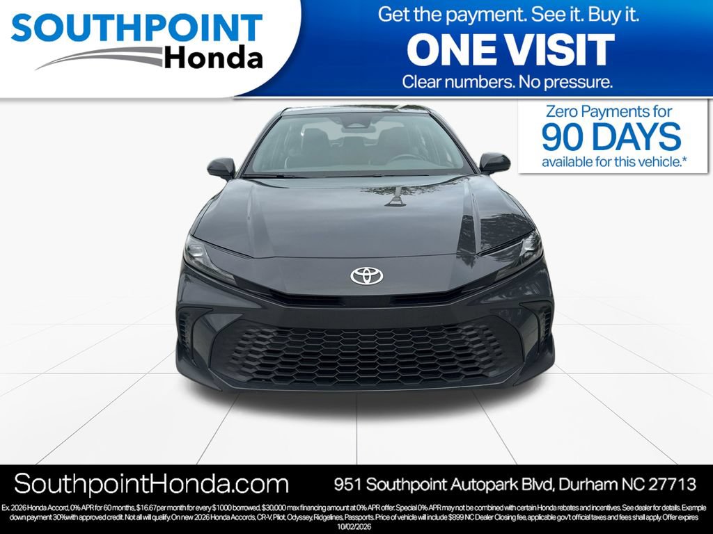 Used 2025 Toyota Camry SE FWD image 2