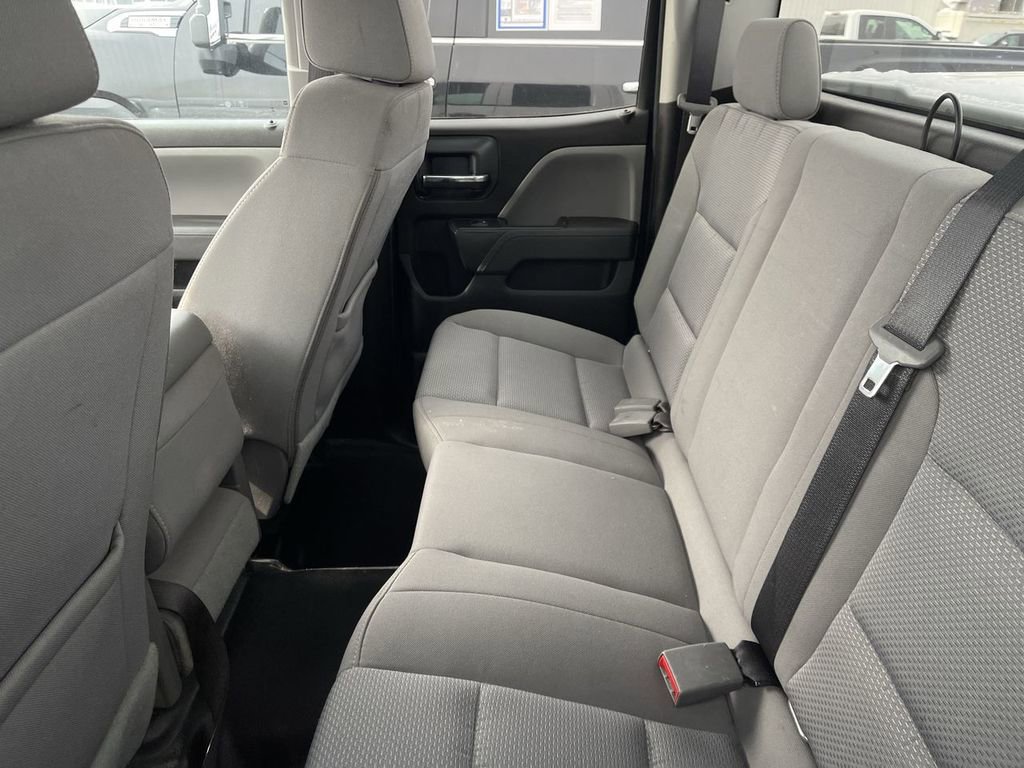 Used 2018 GMC Sierra 1500 Base image 5