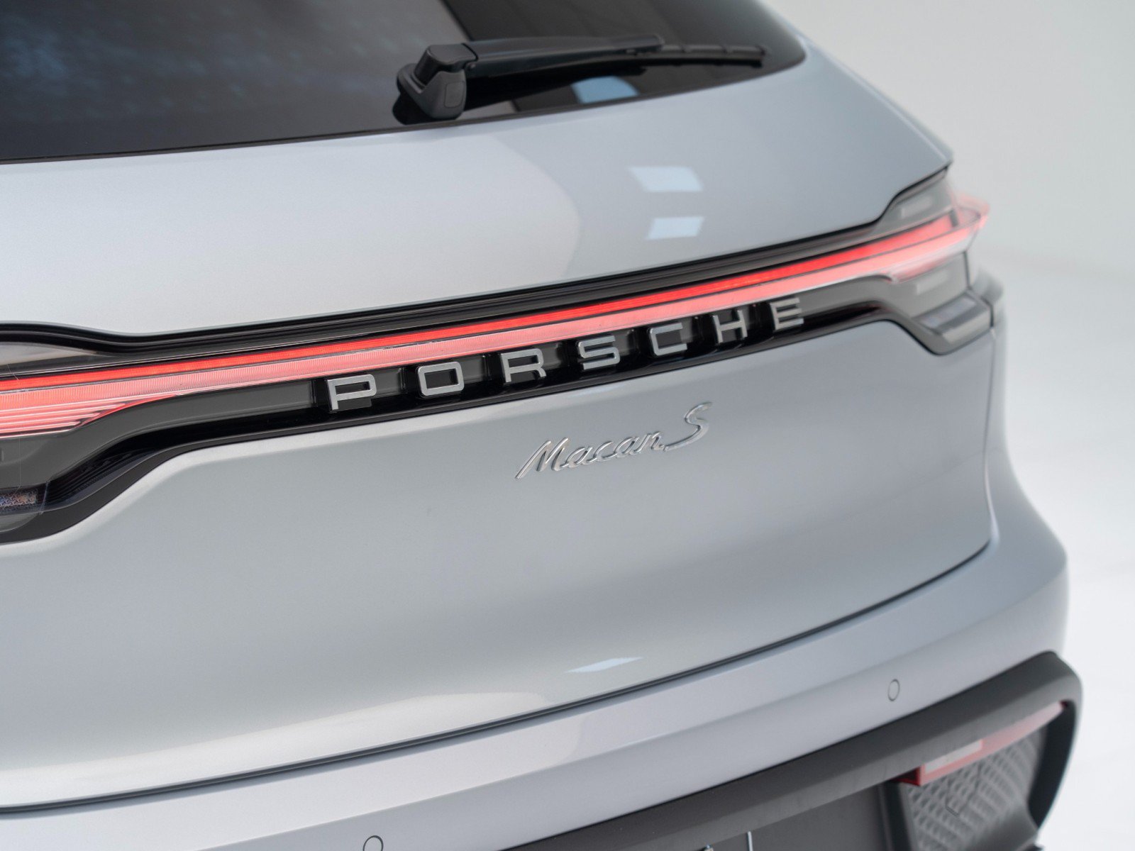 New 2026 Porsche Macan S AWD/4WD image 13