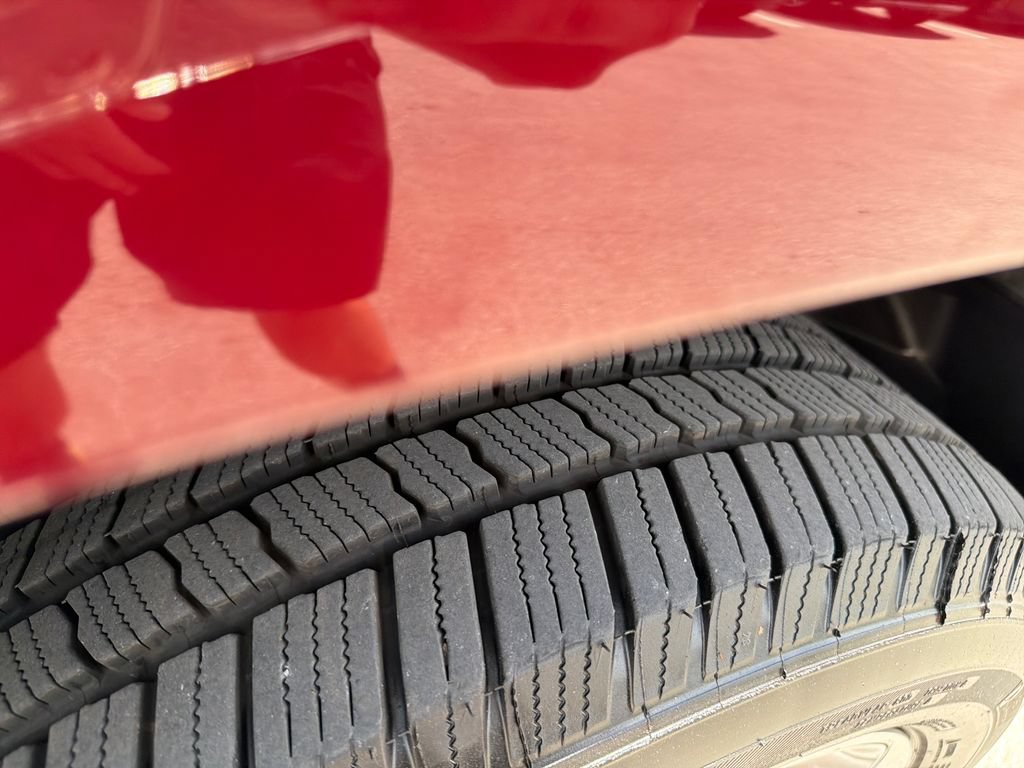 Used 2019 RAM 1500 Limited RWD image 18