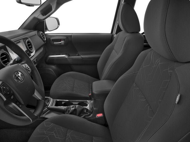 Used 2017 Toyota Tacoma TRD Off-Road w/ Tow Package (A/T) AWD/4WD image 9