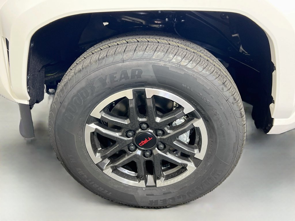 New 2026 Toyota Tacoma TRD Sport w/ TRD Sport Upgrade Package RWD image 13