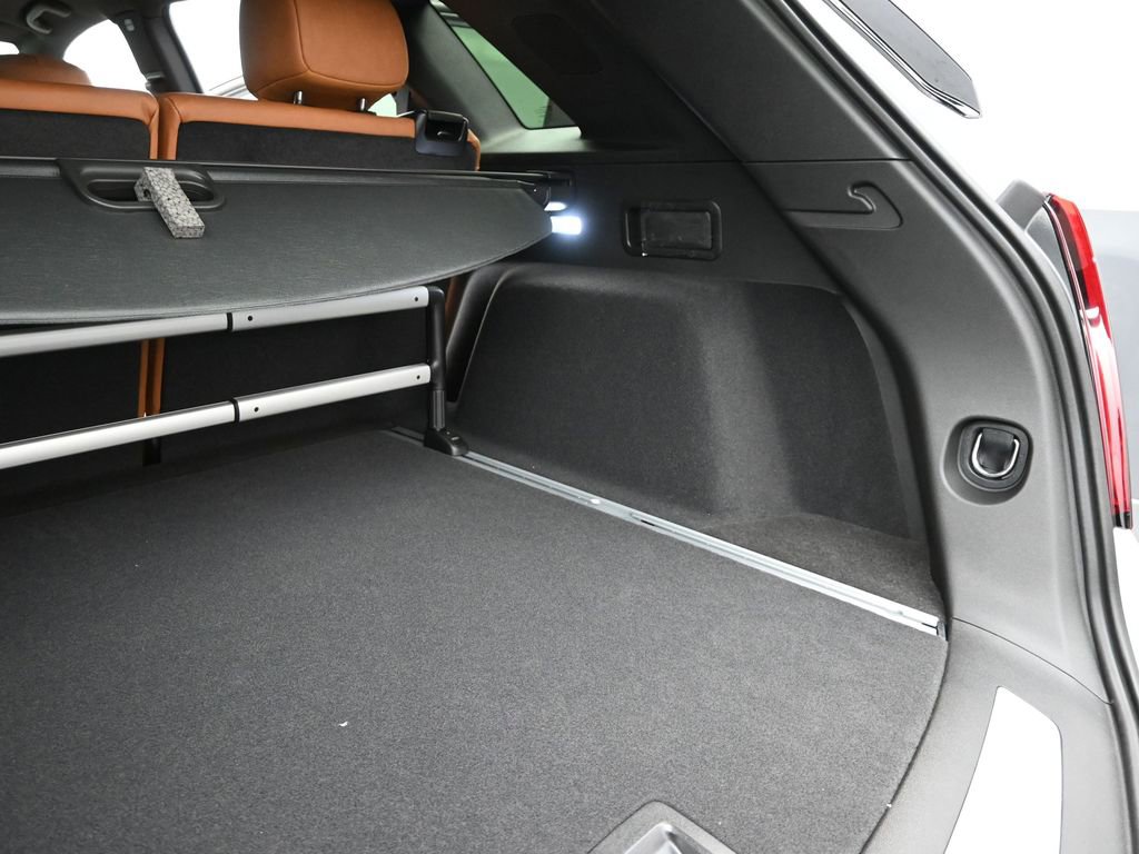 New 2026 Cadillac XT5 Premium Luxury AWD/4WD image 15