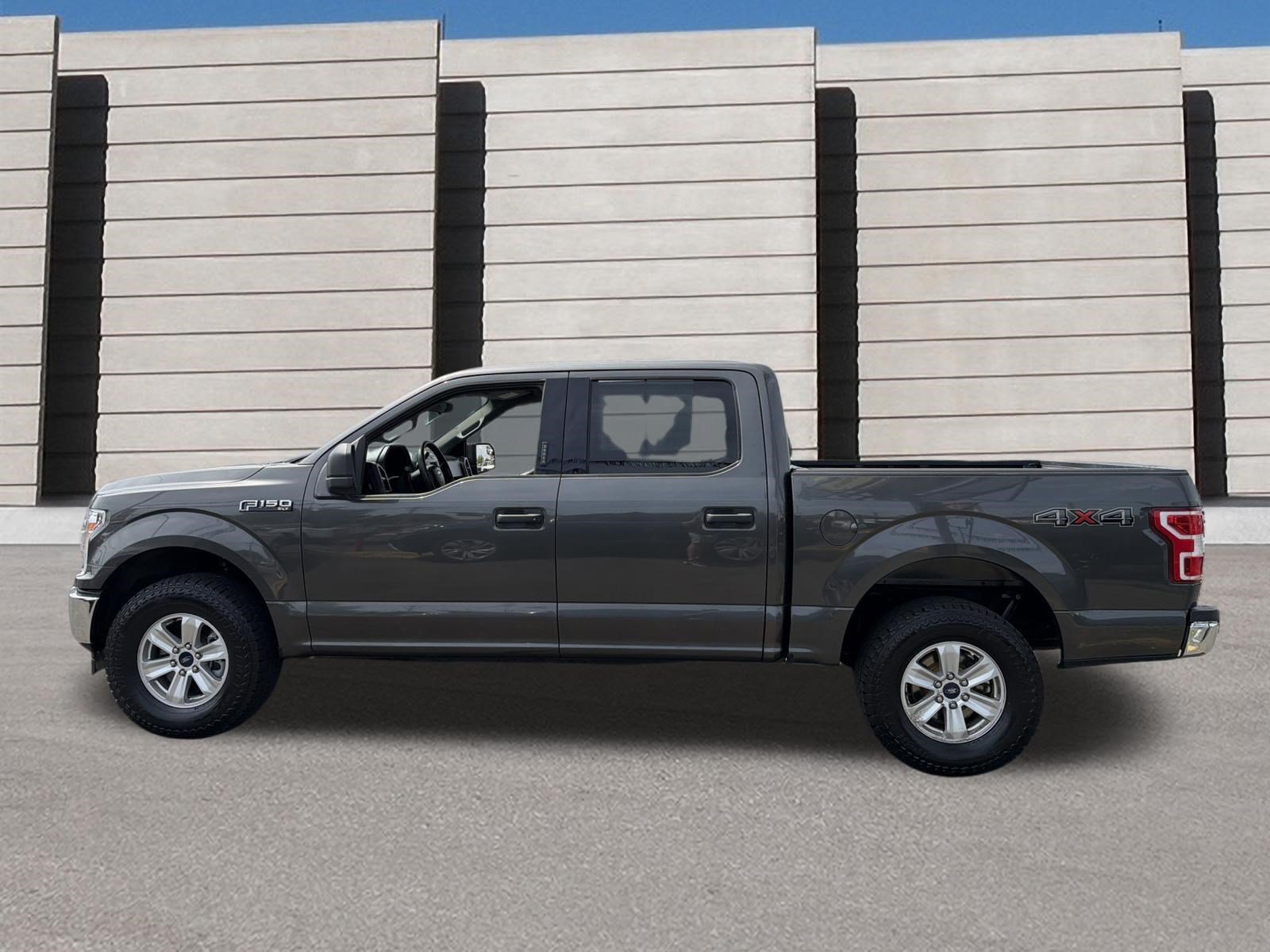 Used 2018 Ford F150 XLT AWD/4WD image 2