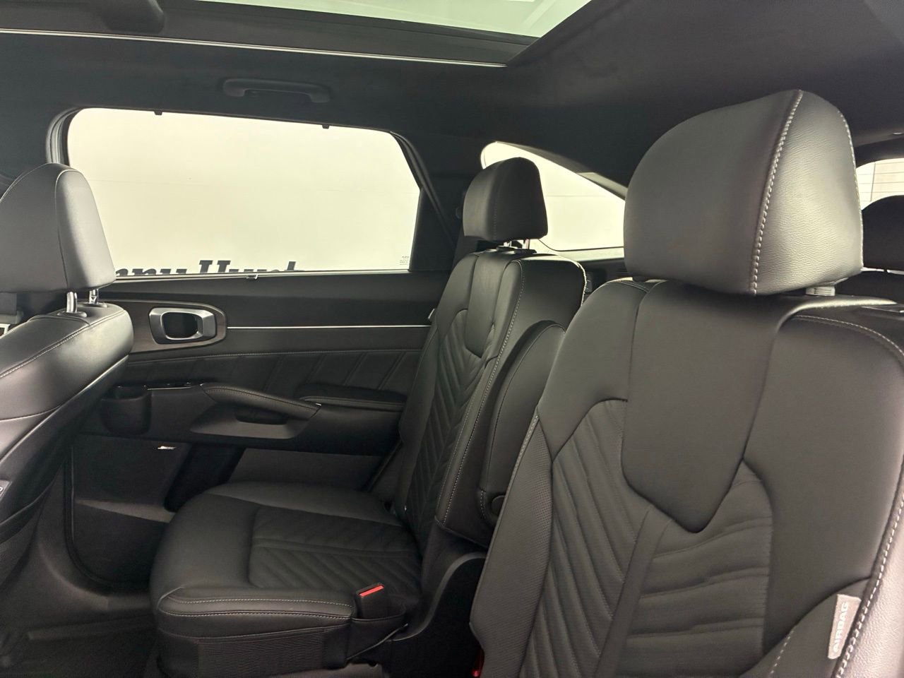Used 2025 Kia Sorento SX Prestige image 26