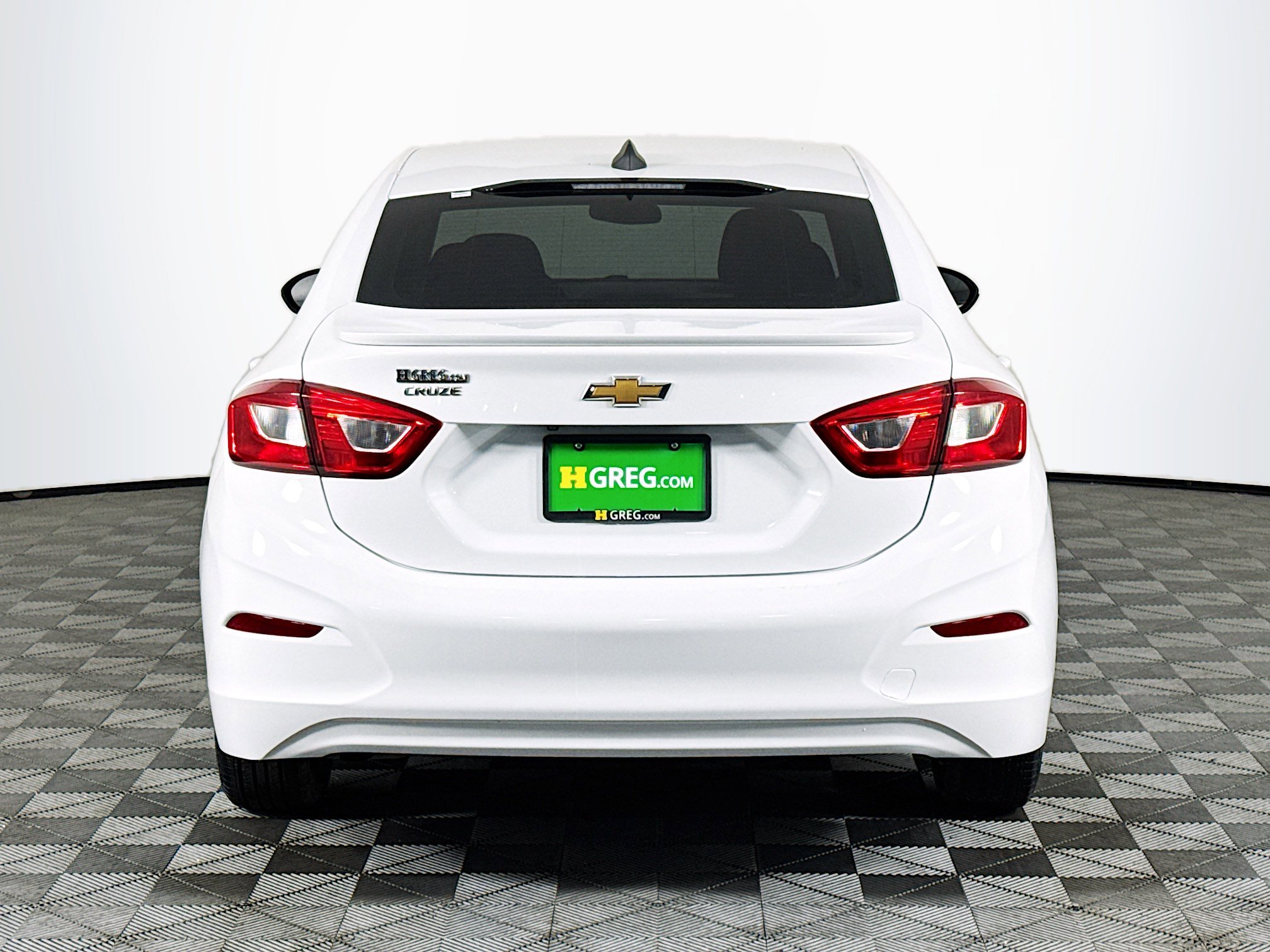 Used 2018 Chevrolet Cruze LS image 8