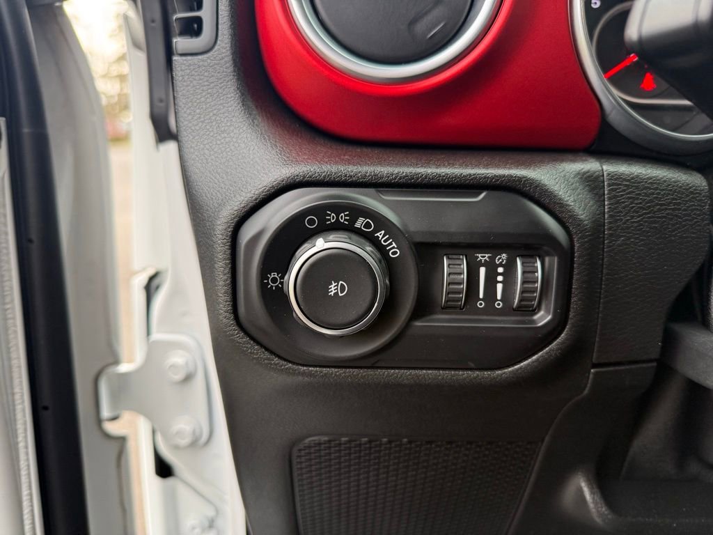 Used 2020 Jeep Wrangler Unlimited Rubicon image 12