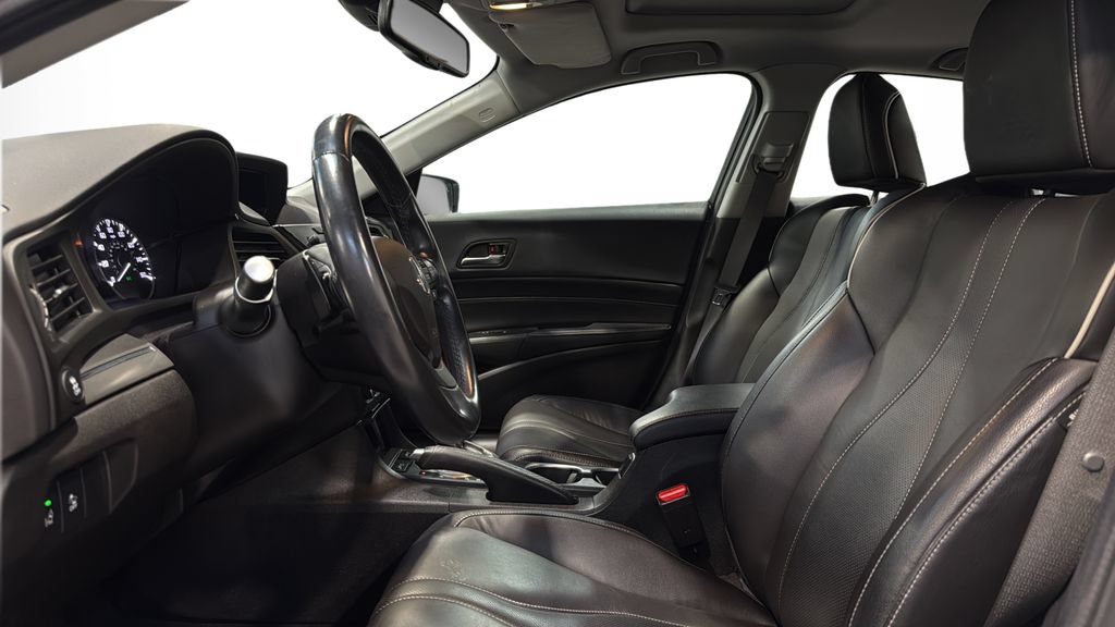Used 2020 Acura ILX w/ Premium Package FWD image 20