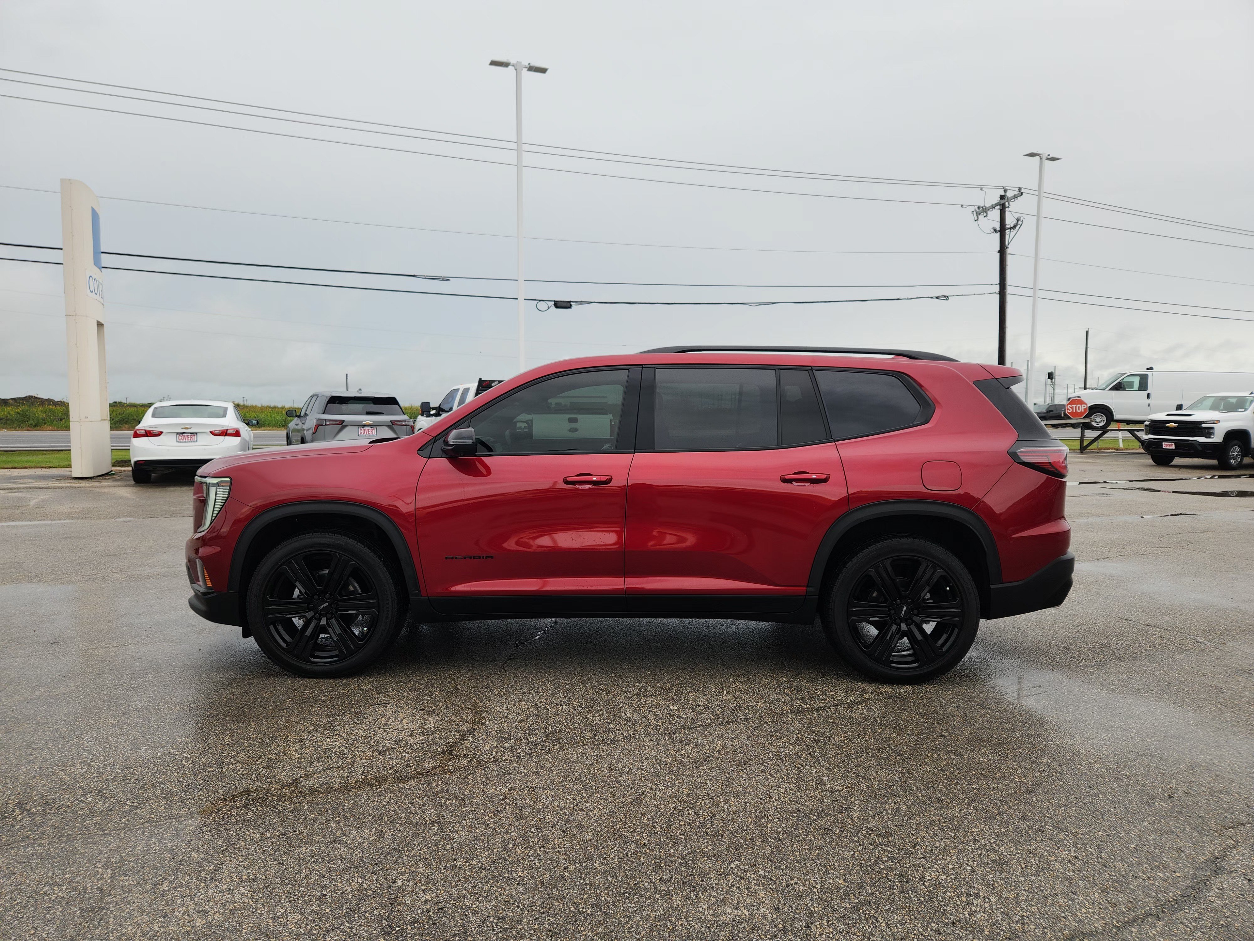 Used 2026 GMC Acadia Elevation w/ Black Edition FWD image 4