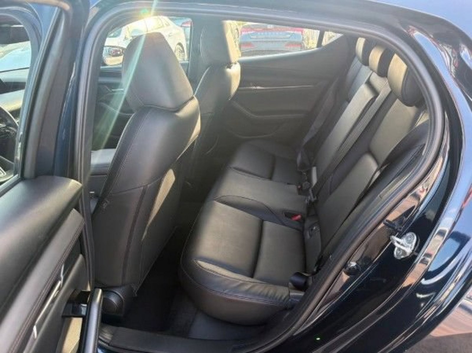 Used 2024 MAZDA MAZDA3 s FWD image 14