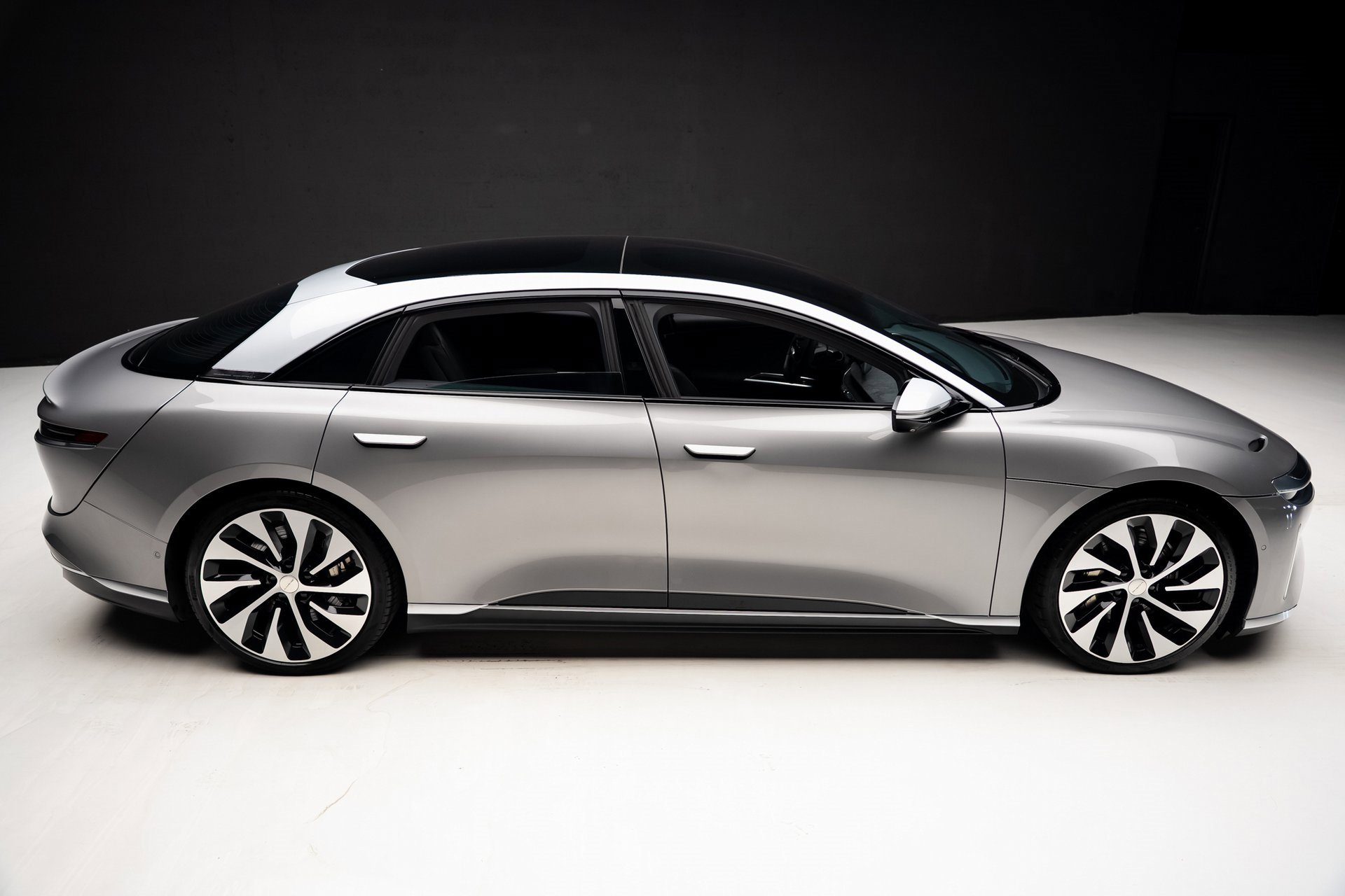 Used 2022 Lucid Air Grand Touring image 34