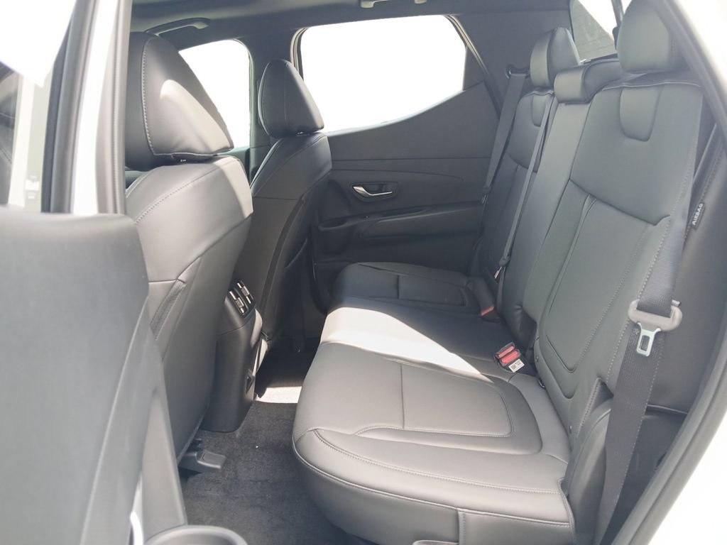New 2026 Hyundai Santa Cruz SEL FWD image 13