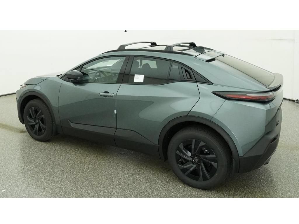 New 2026 Toyota C-HR AWD/4WD image 4