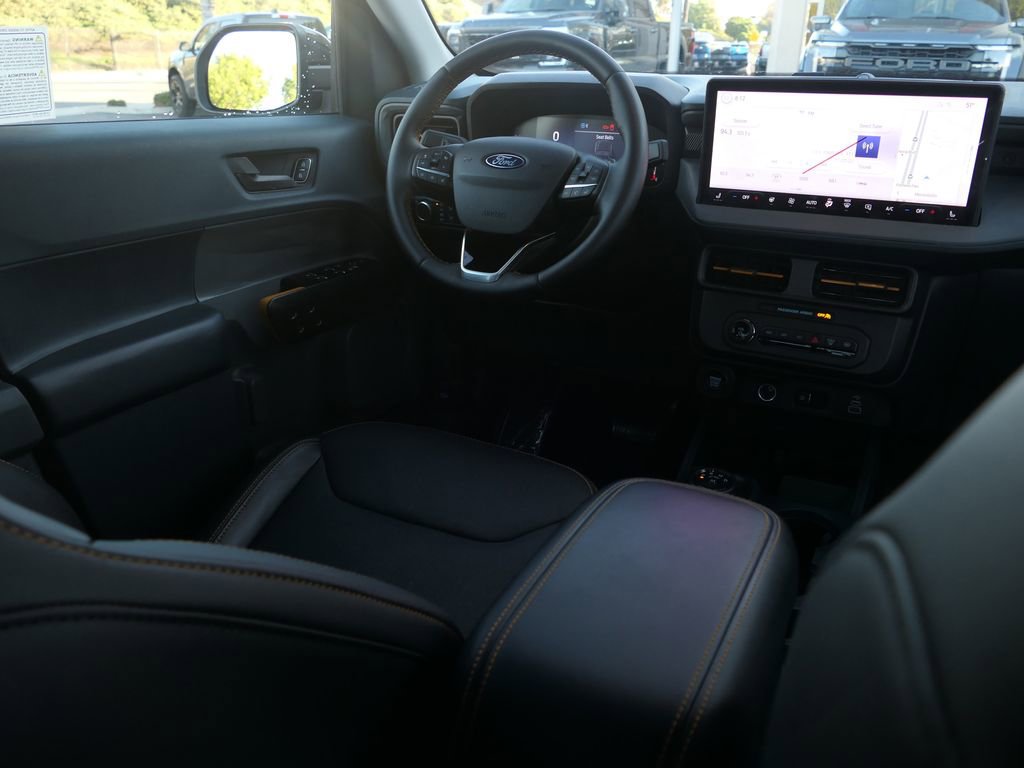 Used 2025 Ford Maverick Tremor image 24