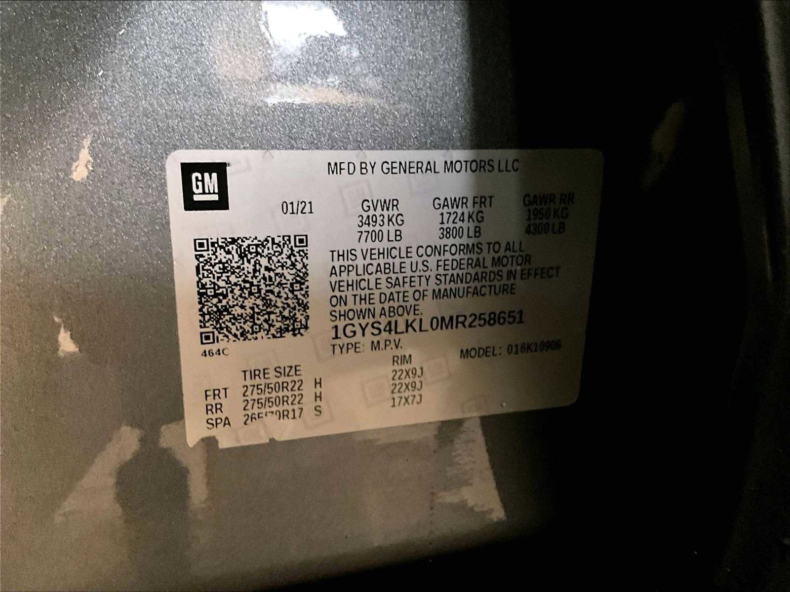 Used 2021 Cadillac Escalade ESV Premium Luxury w/ Driver Assist Tech Package image 33