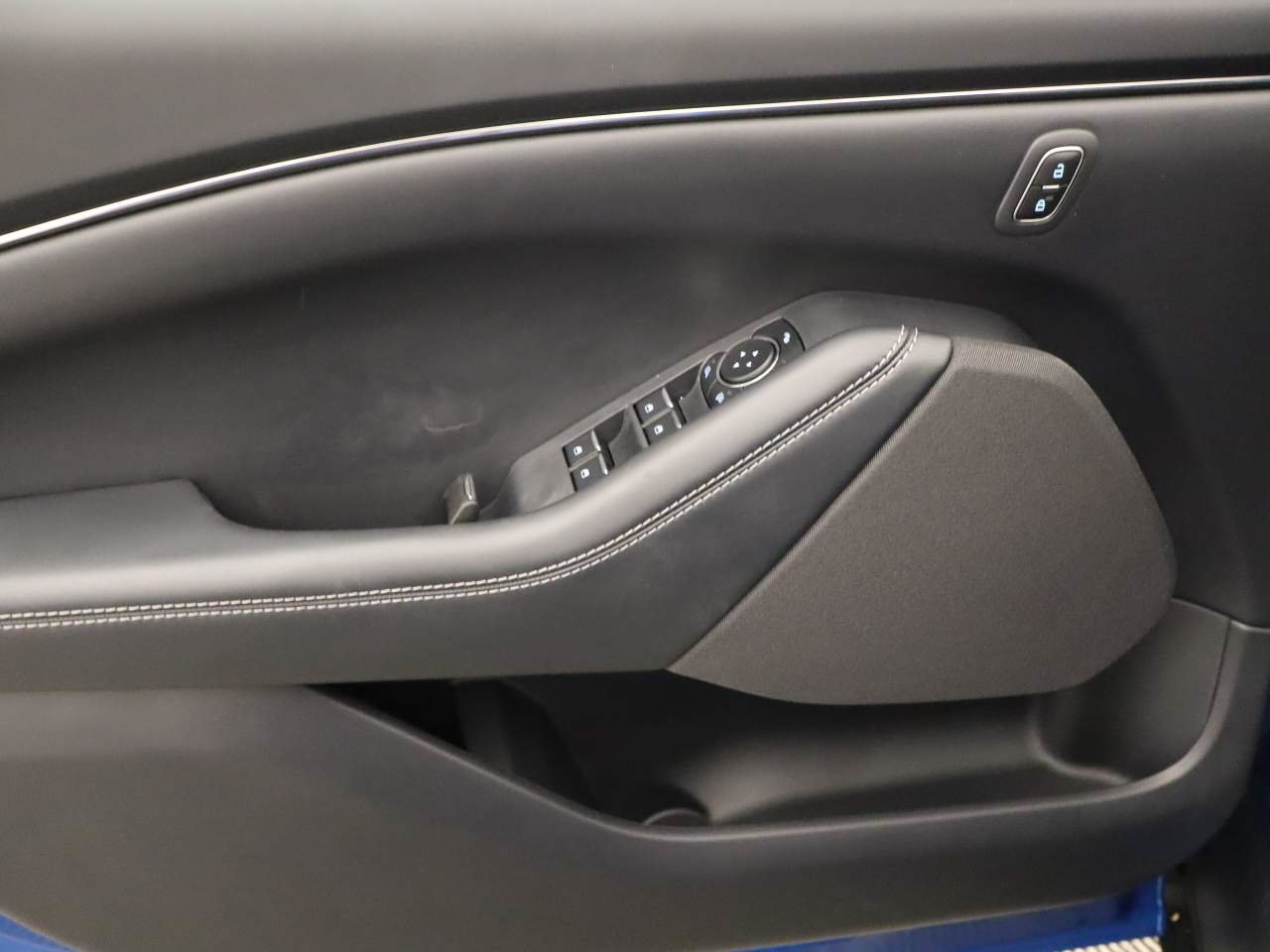 New 2026 Ford Mustang Mach-E Select w/ Technology Package RWD image 18