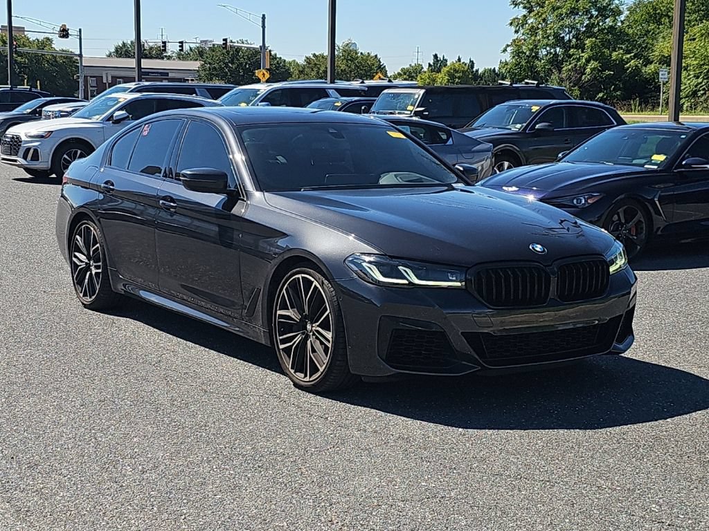 Used 2022 BMW M550i xDrive w/ Dynamic Handling Package AWD/4WD image 1