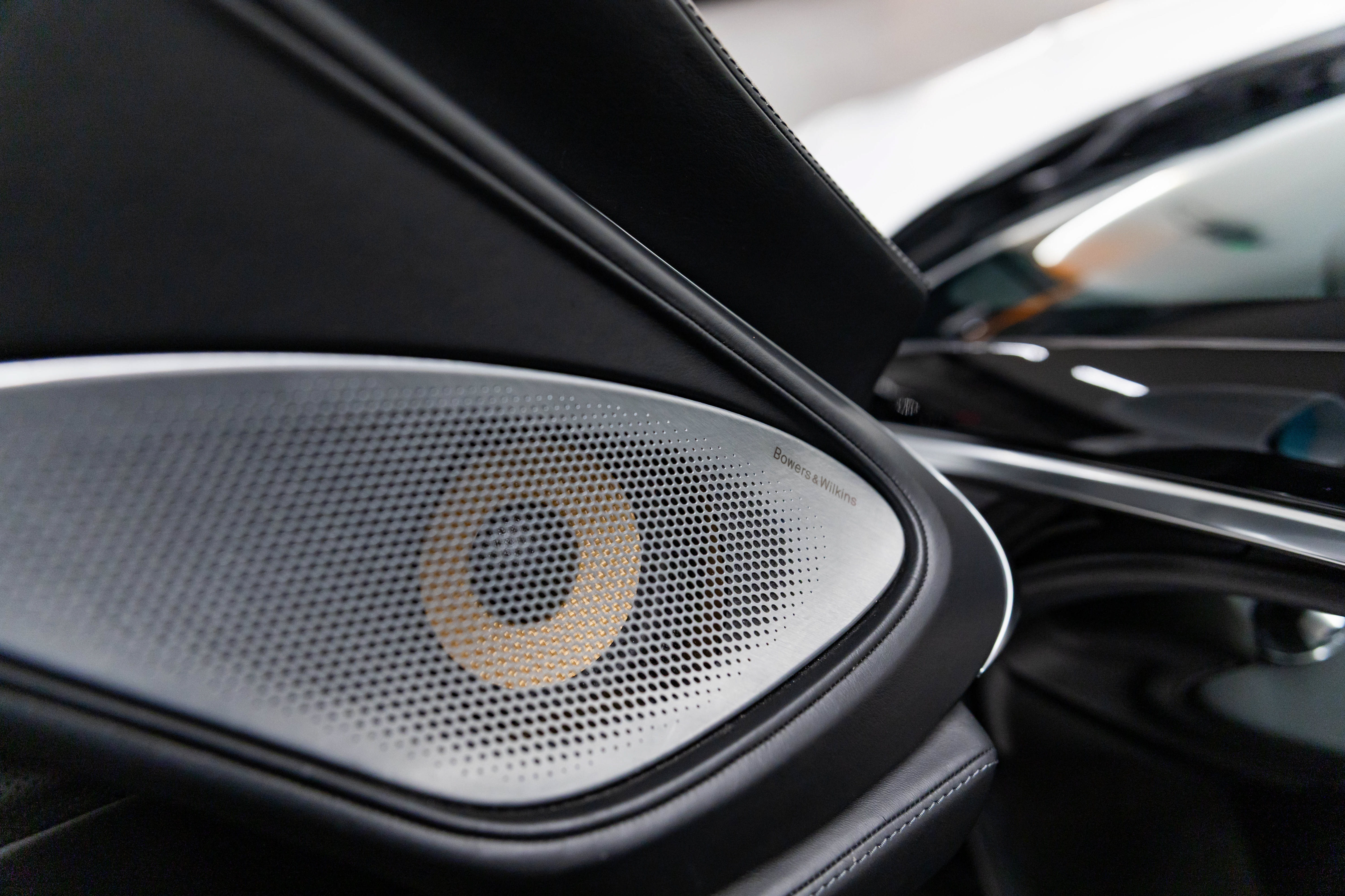 Used 2020 McLaren GT RWD image 16