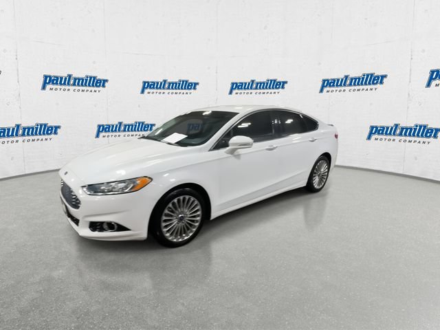 Used 2016 Ford Fusion Titanium FWD image 5