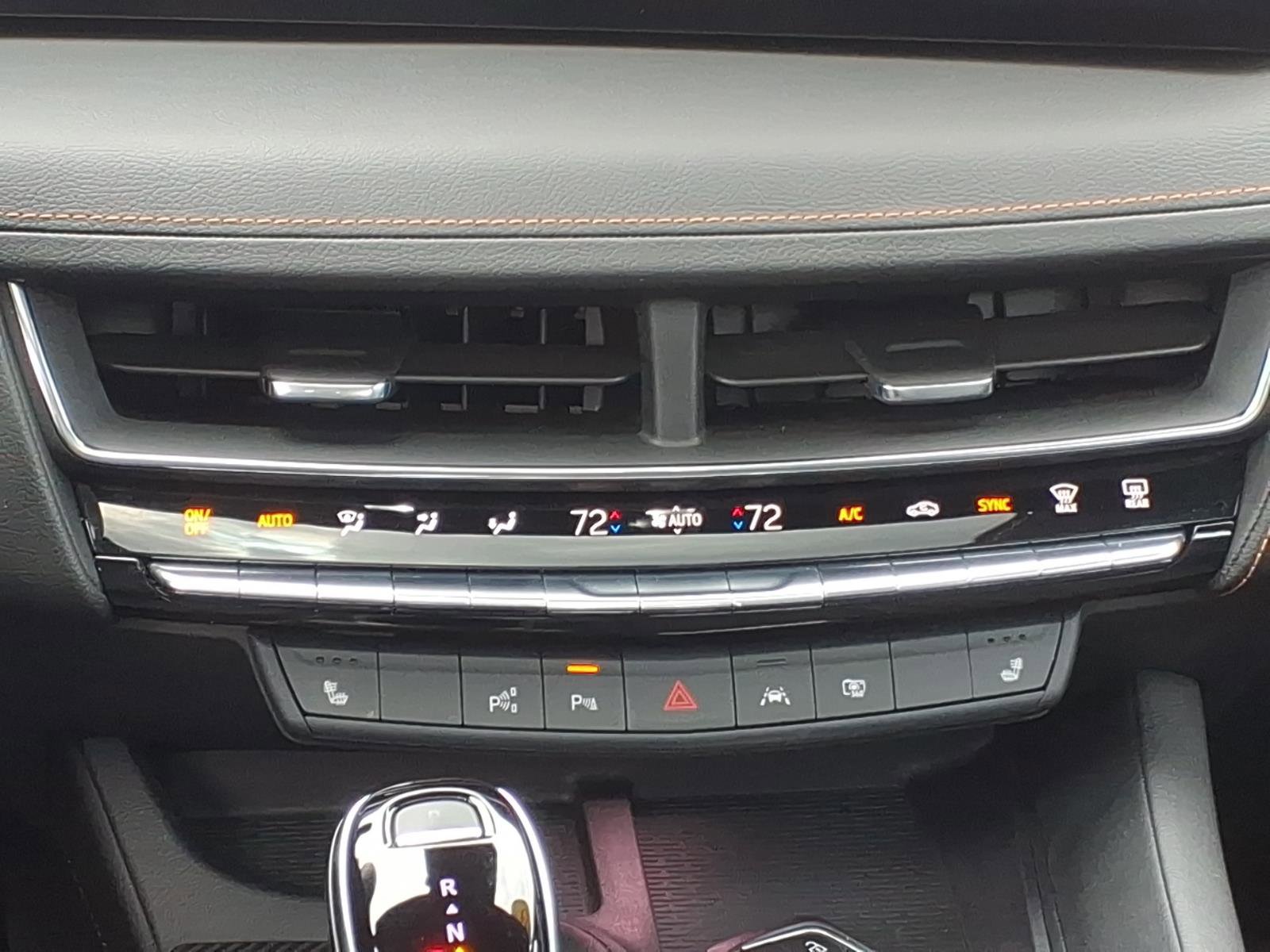 Used 2025 Cadillac CT5 Sport w/ Technology Package image 15