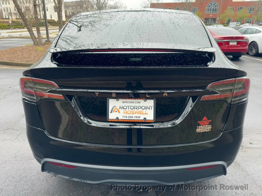 Used 2024 Tesla Model X Plaid image 2