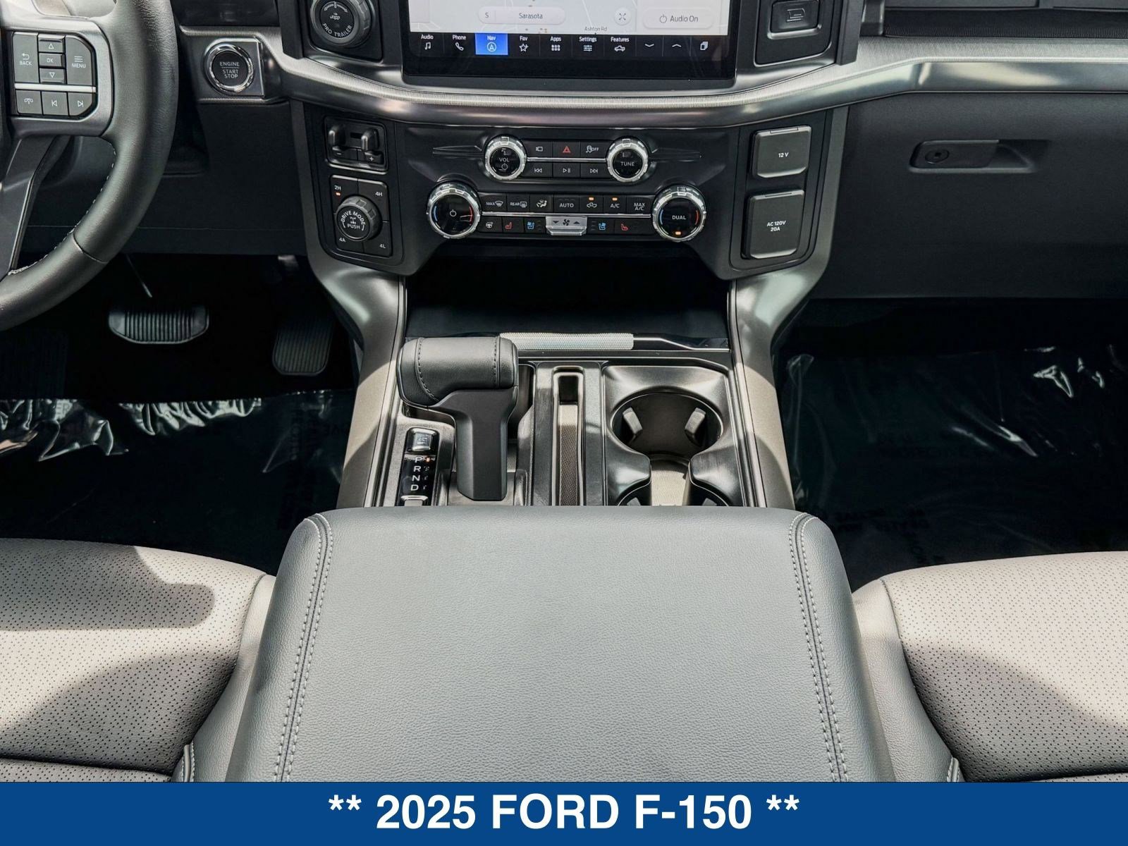 New 2025 Ford F150 Lariat w/ Equipment Group 501A Mid image 21