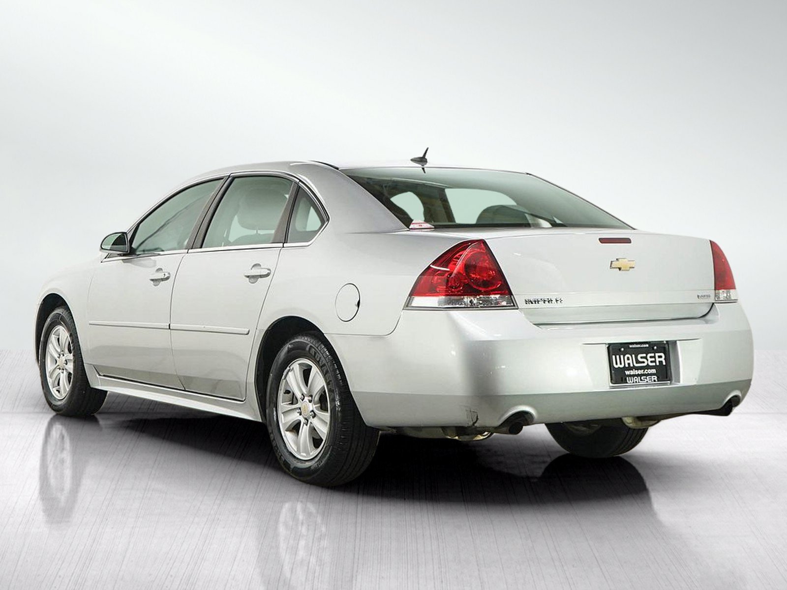 Used 2014 Chevrolet Impala Limited LS FWD image 3