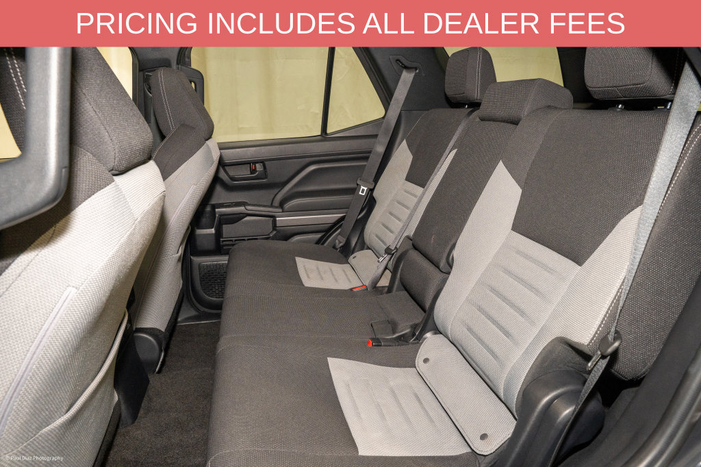 Certified 2025 Toyota 4Runner TRD Sport AWD/4WD image 8