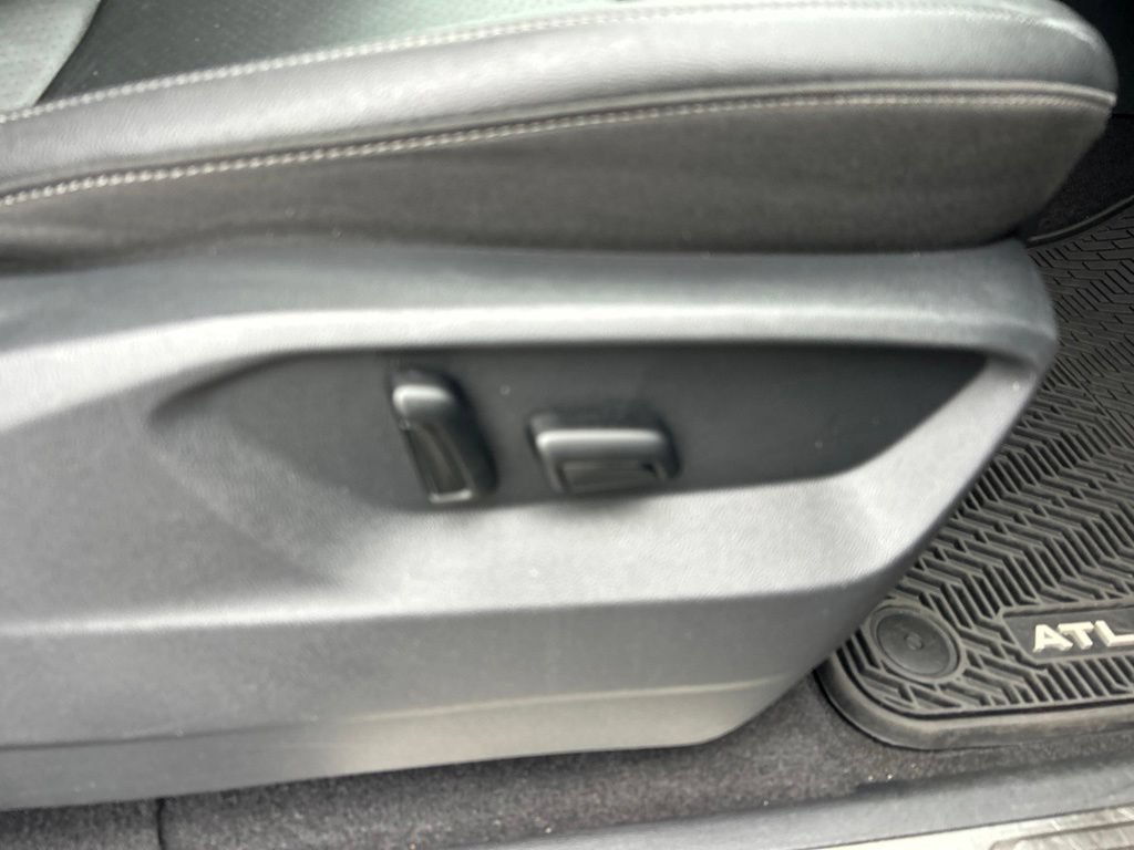 Used 2019 Volkswagen Atlas SEL FWD image 54