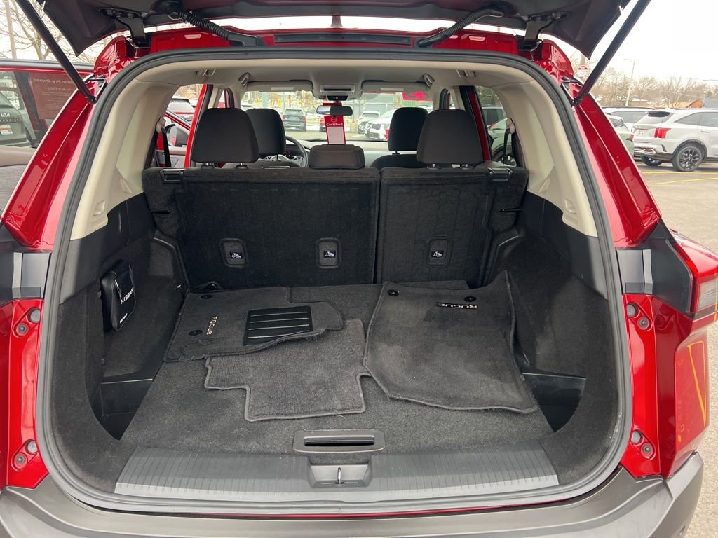Certified 2023 Nissan Rogue S image 12