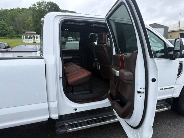Used 2022 Ford F350 King Ranch w/ Chrome Package AWD/4WD image 48