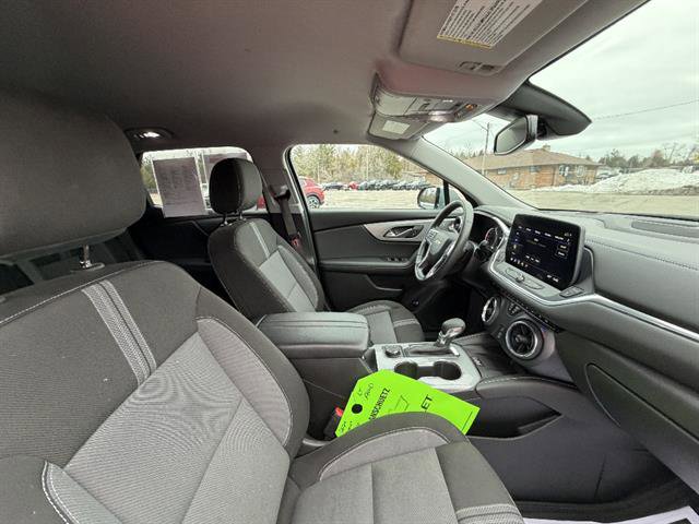 Used 2024 Chevrolet Blazer LT w/ Convenience Package AWD/4WD image 12