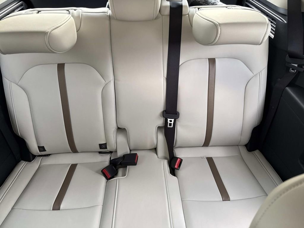 New 2026 MAZDA CX-90 3.3 Turbo w/ Premium Plus Pkg image 22