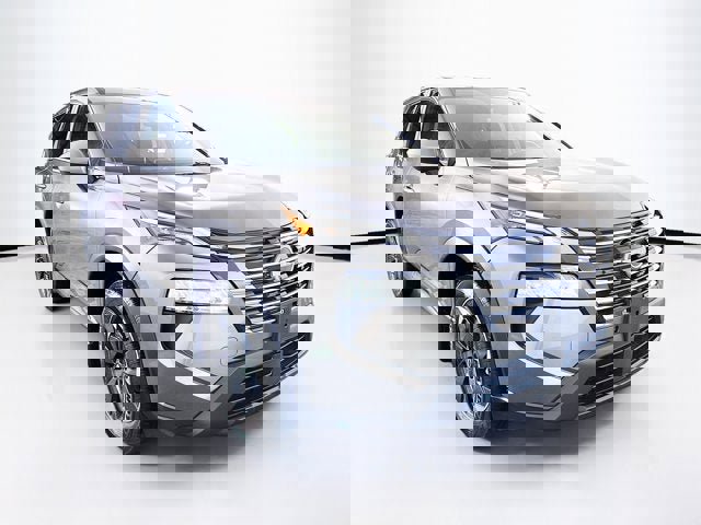 Certified 2026 Nissan Rogue SV image 3