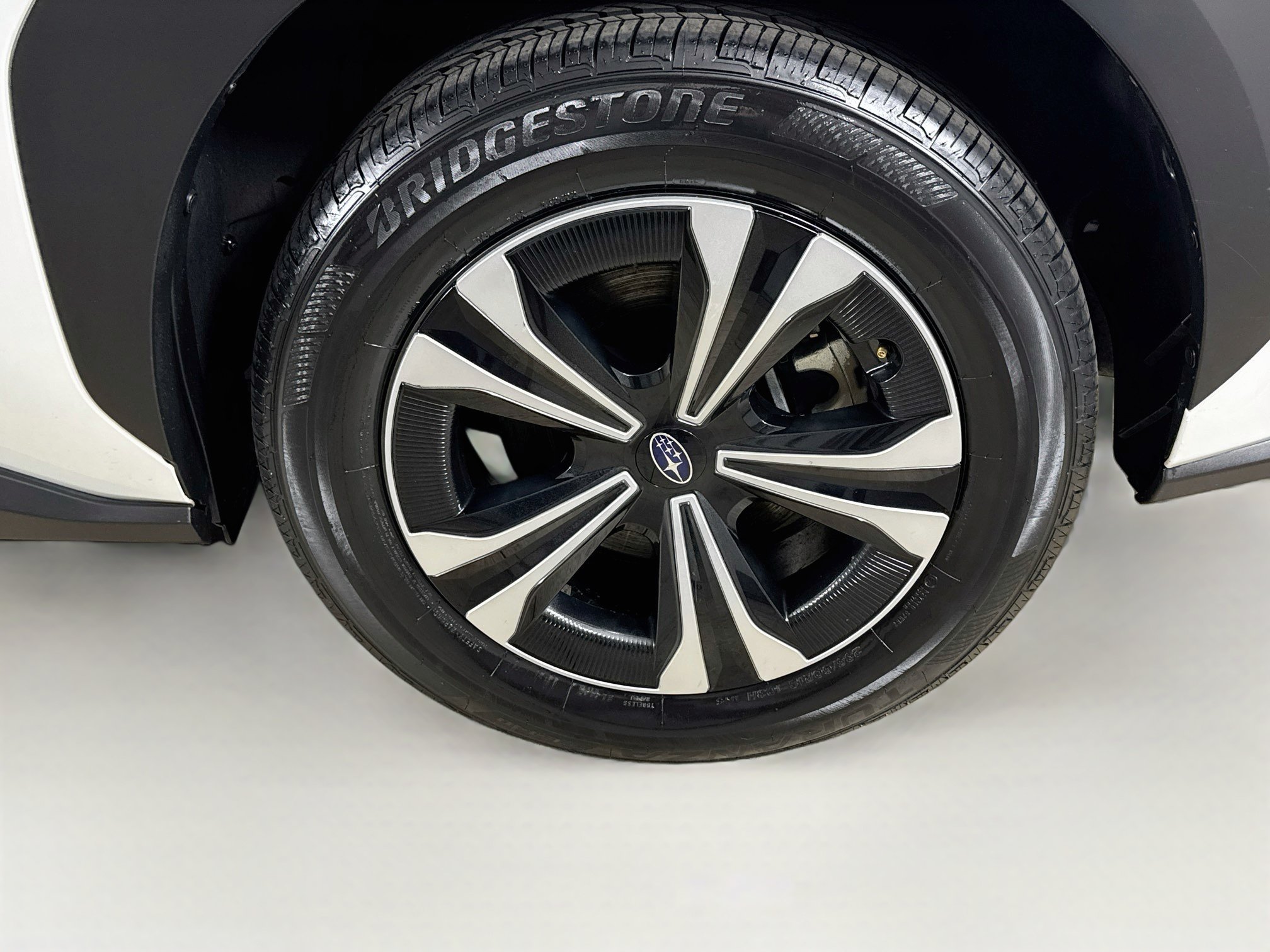 Certified 2023 Subaru Solterra AWD image 26