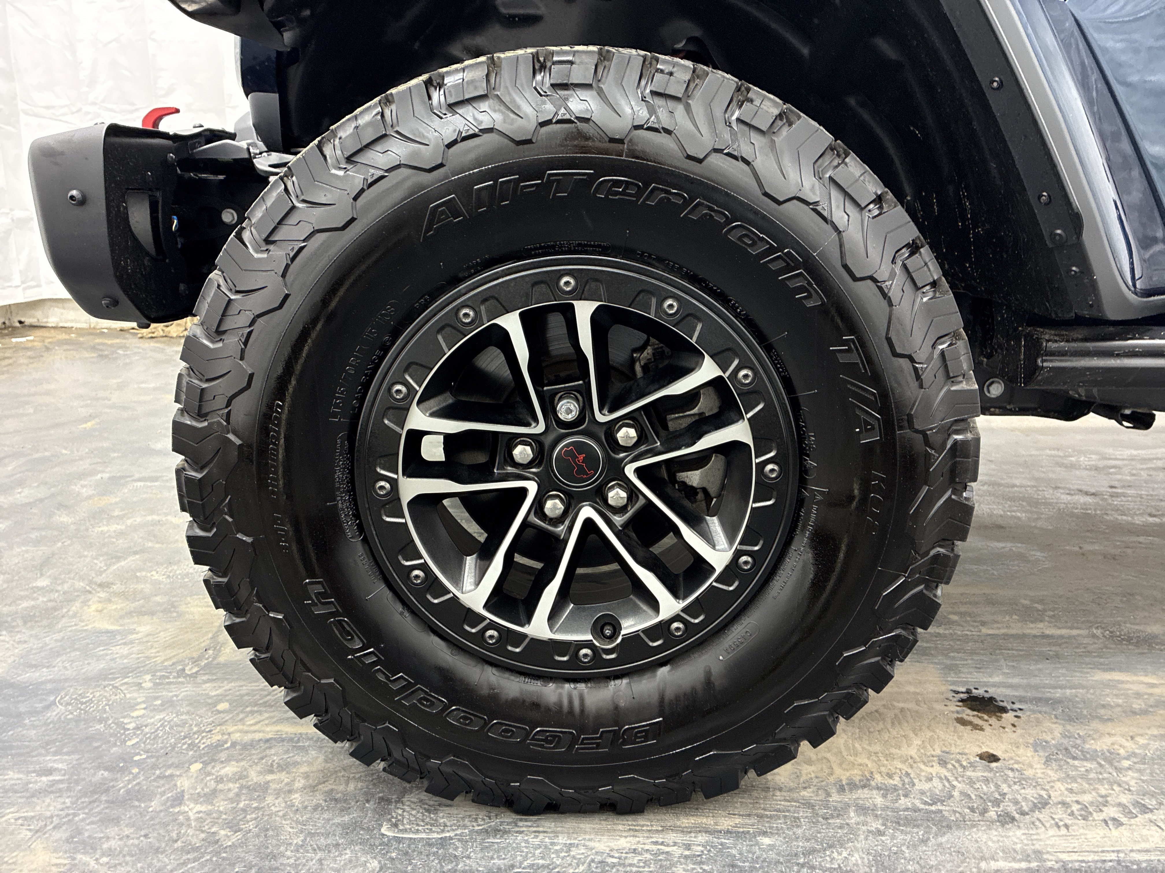 Certified 2025 Jeep Wrangler Unlimited Rubicon AWD/4WD image 24